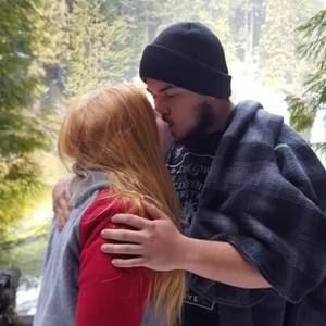 Meet your Posher, Sammie